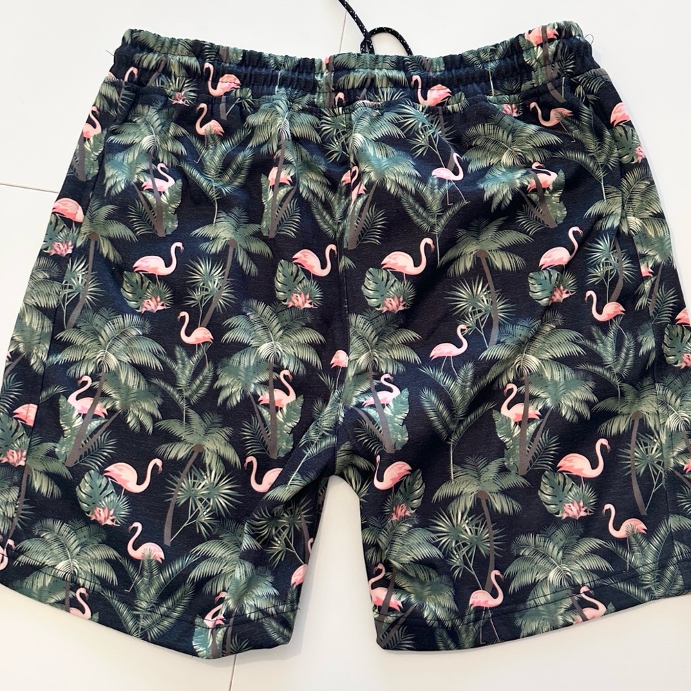 Burnside Lounge Shorts/Flamingo and Palms/ Cotton Stretch Fleeced waist 36 NWOT - Picture 6 of 10